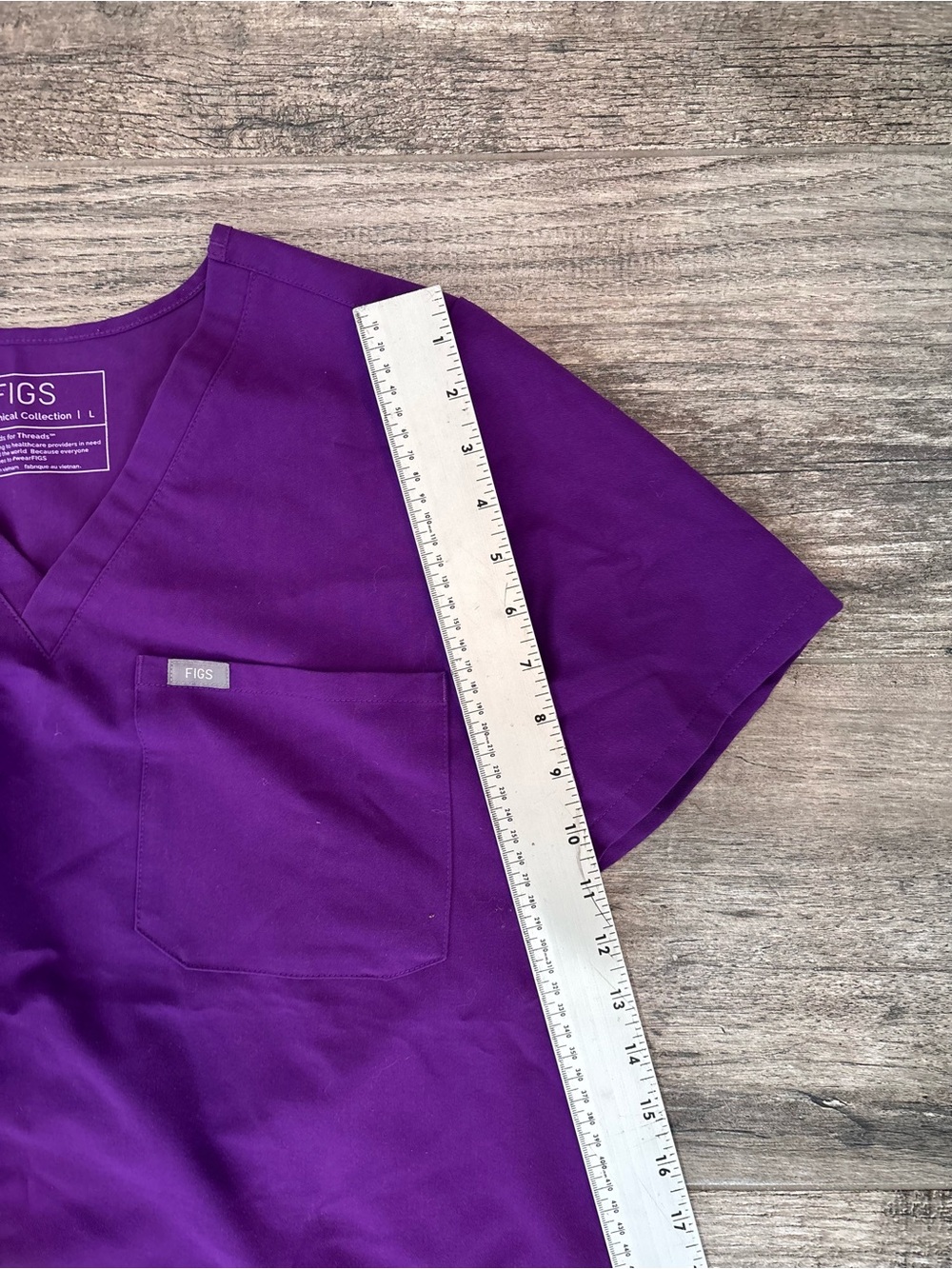 FIGS Women’s Purple Sz:L Preowned V-neck Short-sleeve 183# - Picture 6 of 6